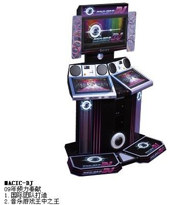 MACIC-DJ  电玩游戏机  史可威动漫